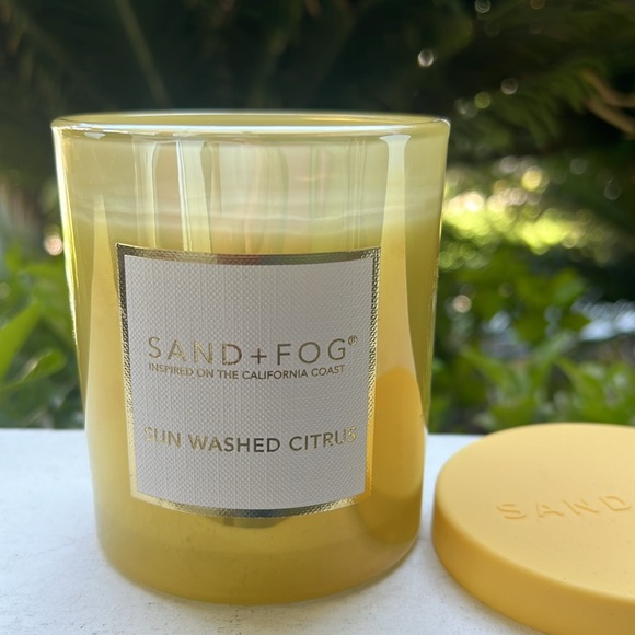 Sun Washed Citrus Scented Candle - Picture 9 of 11